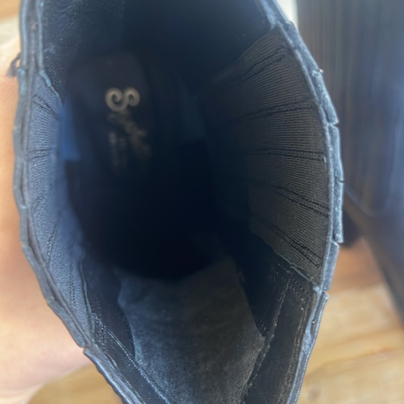 Seychelles Leather Boots - Picture 6 of 6